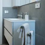 Casa Rosa Seaview Апартаменты *