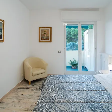Casa Rosa Seaview Апартаменты